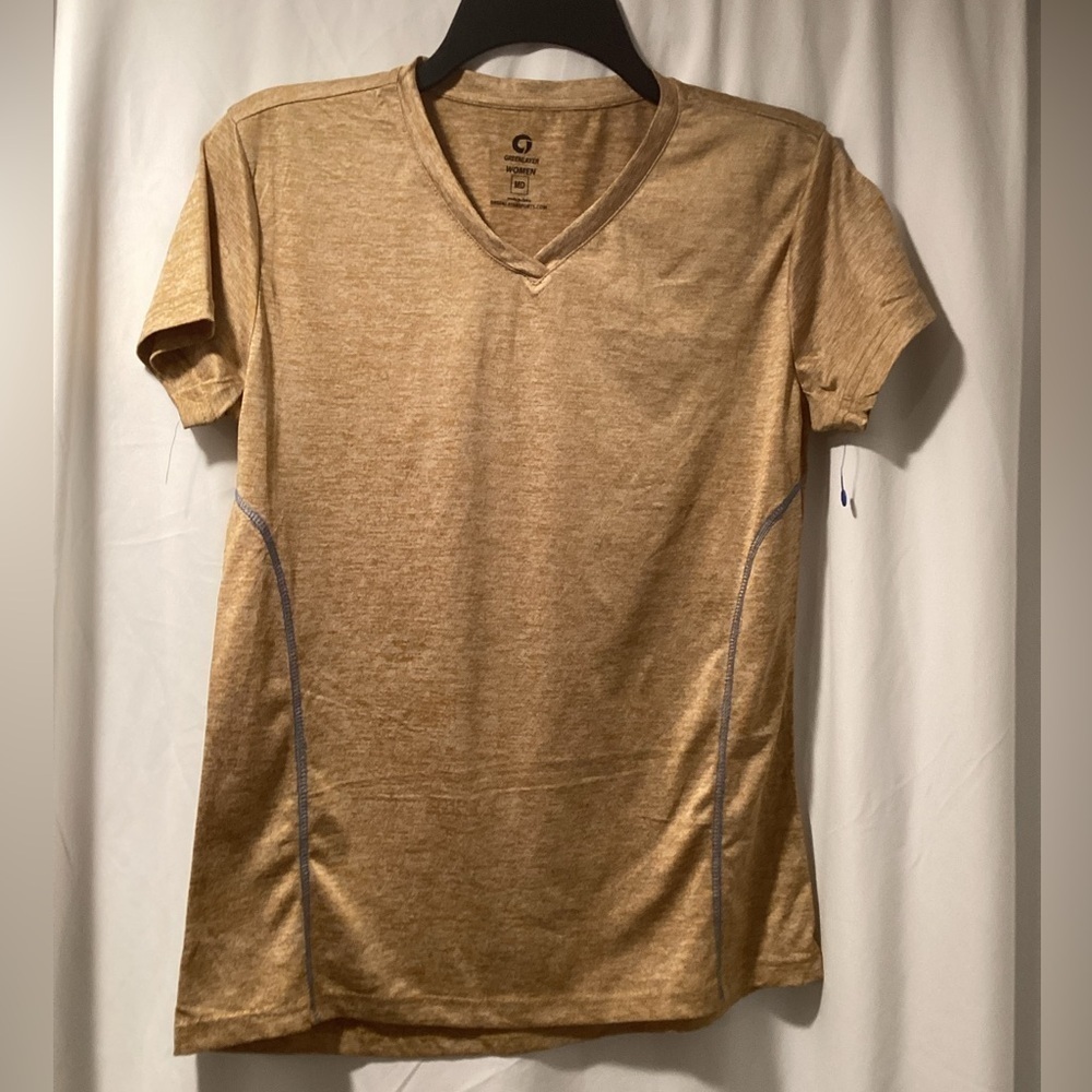 NWOT Greenlayer Women Size M Top‎